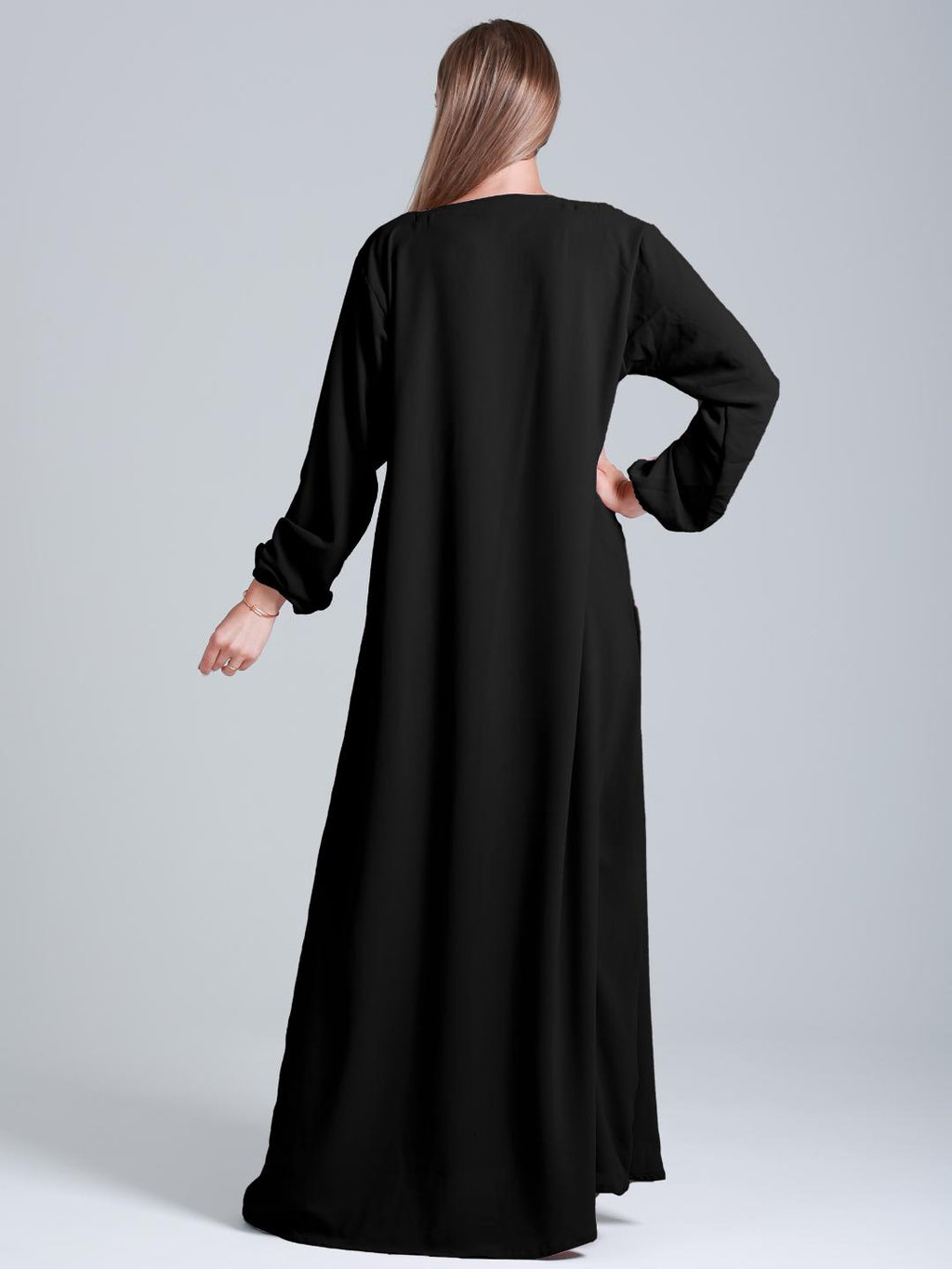 Basic abaya in black