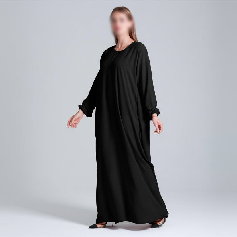 Basic abaya in black