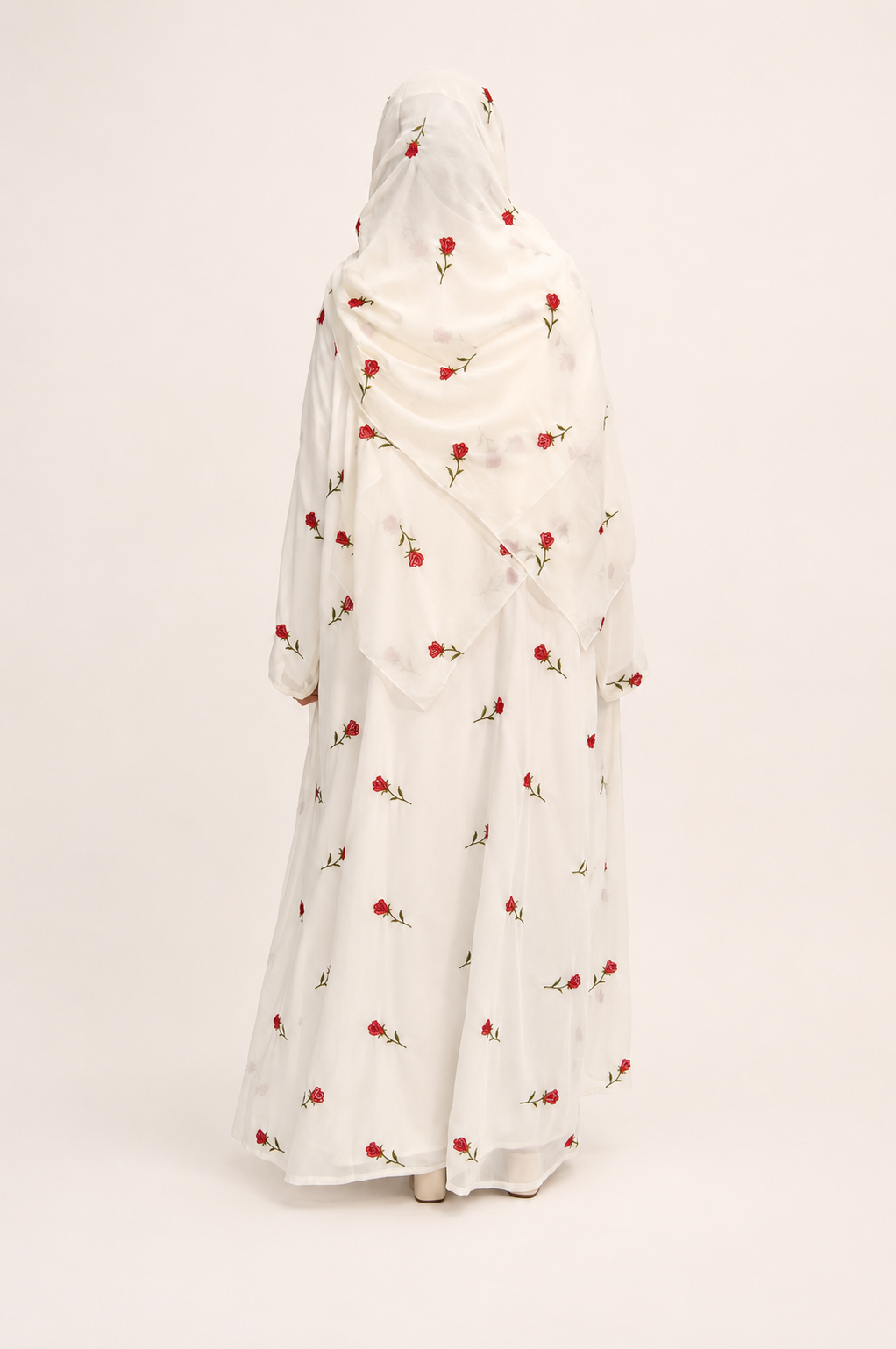 Rose d'Amour Abaya in White