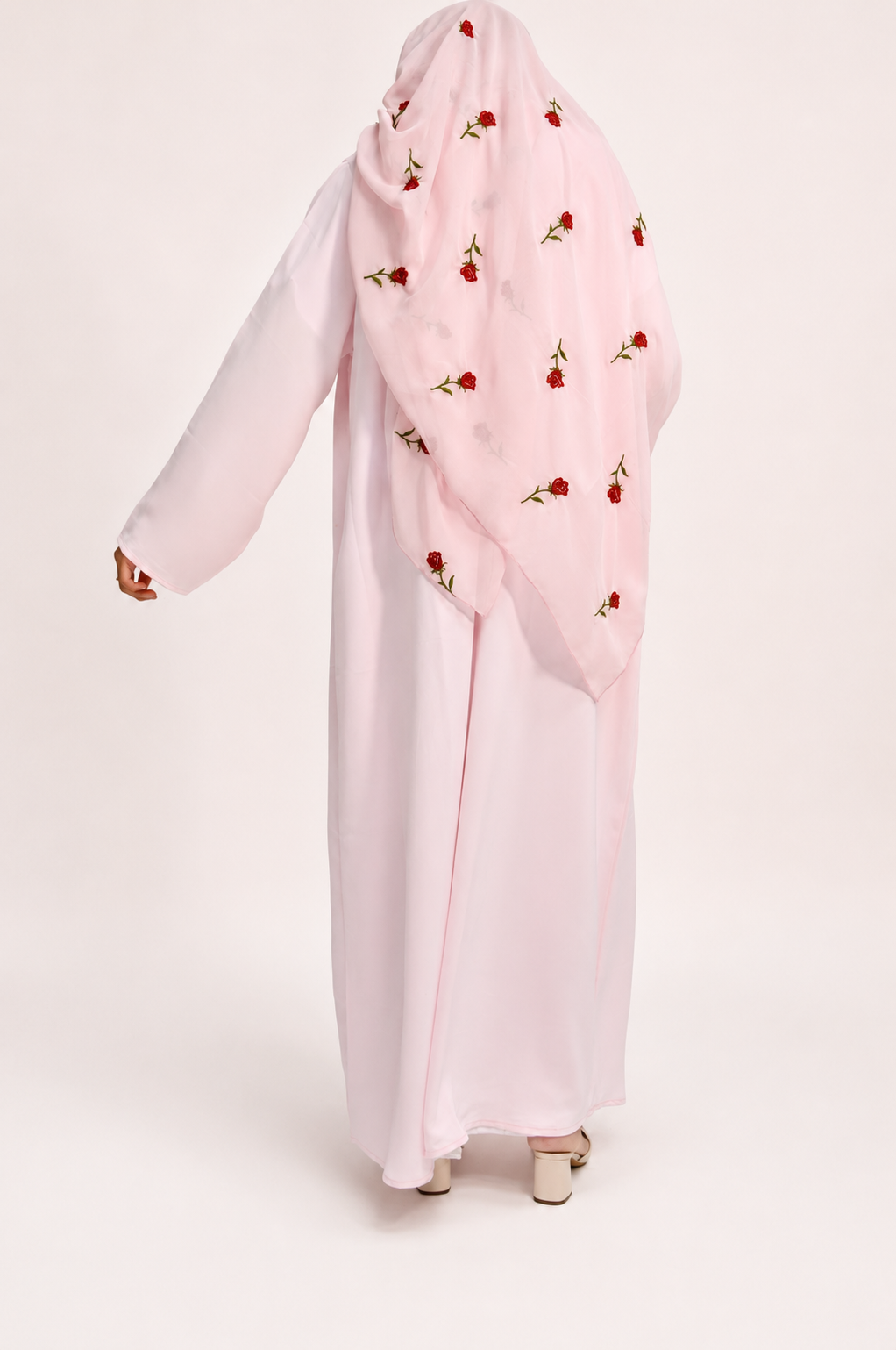 Rose d'Amour Abaya in Pink