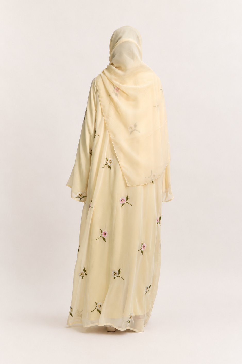Très belle Abaya in Yellow