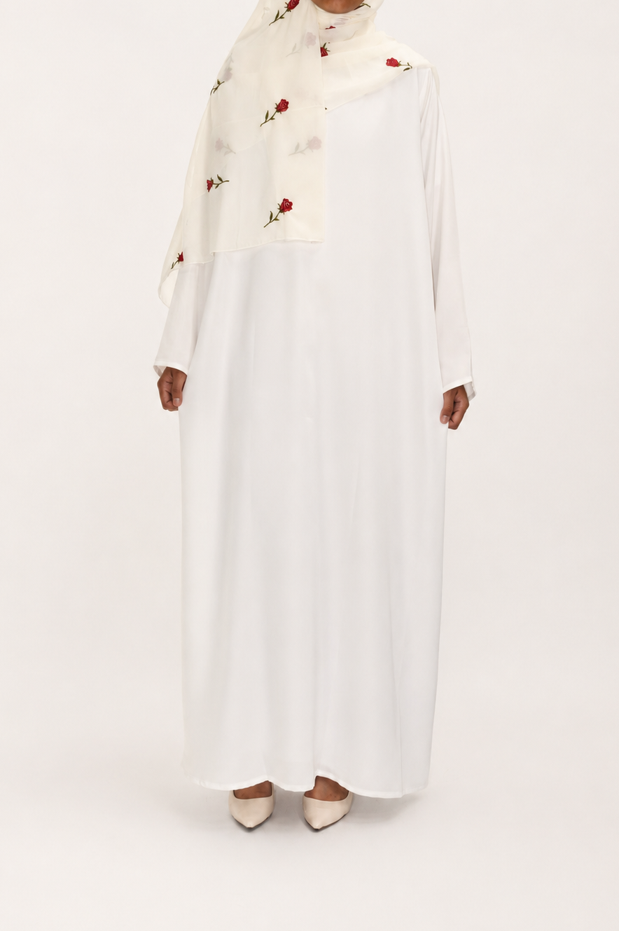 Rose d'Amour Abaya in White