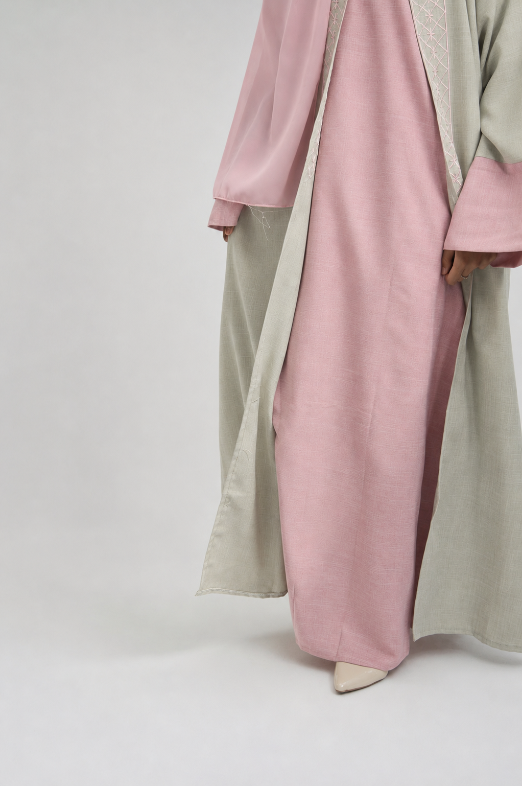 La Rosée linen Abaya