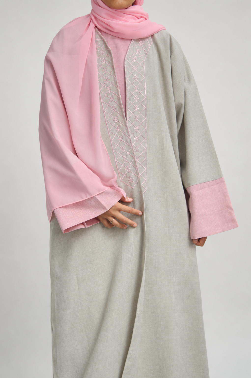 La Rosée linen Abaya