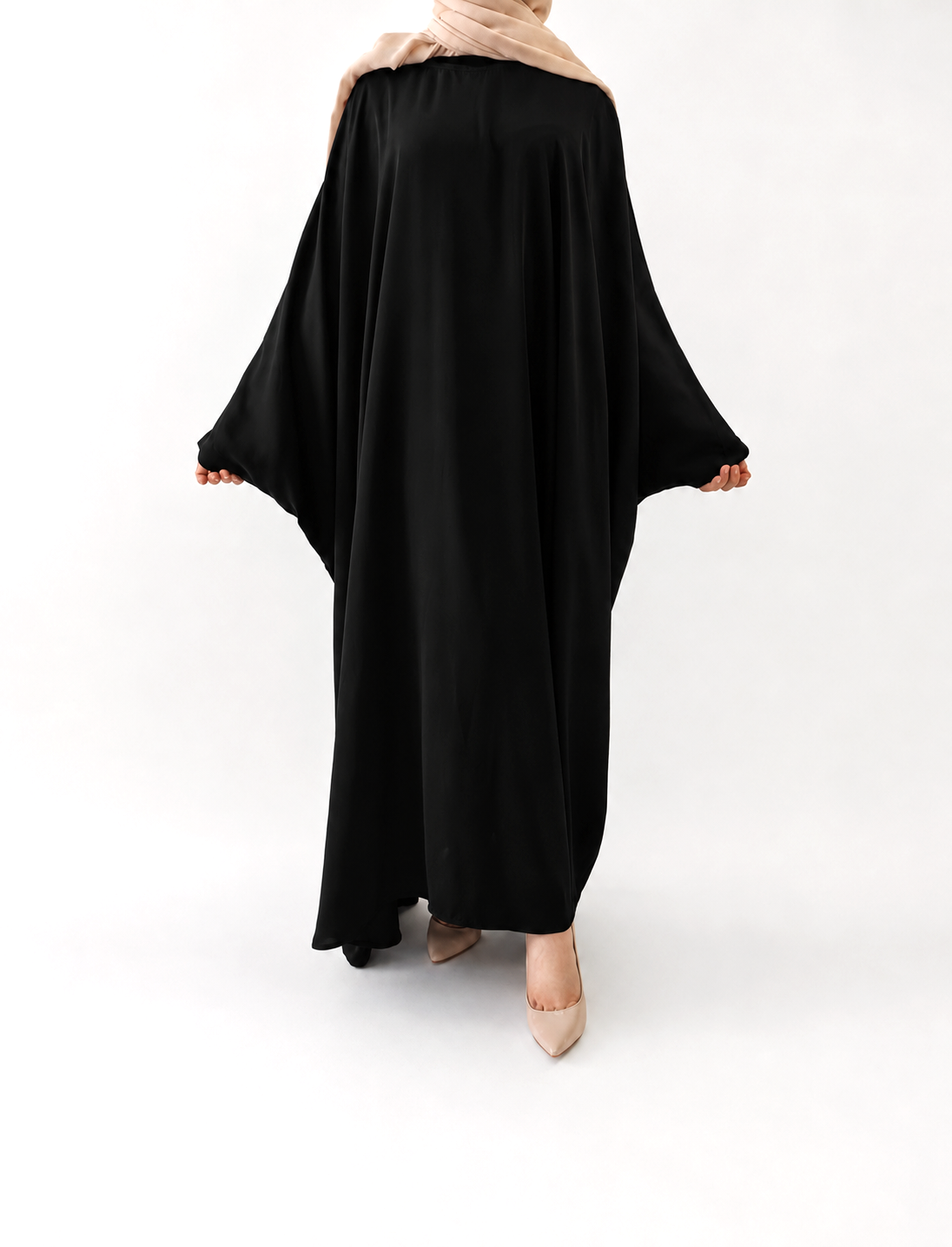 Classic Batwing Abaya in Black