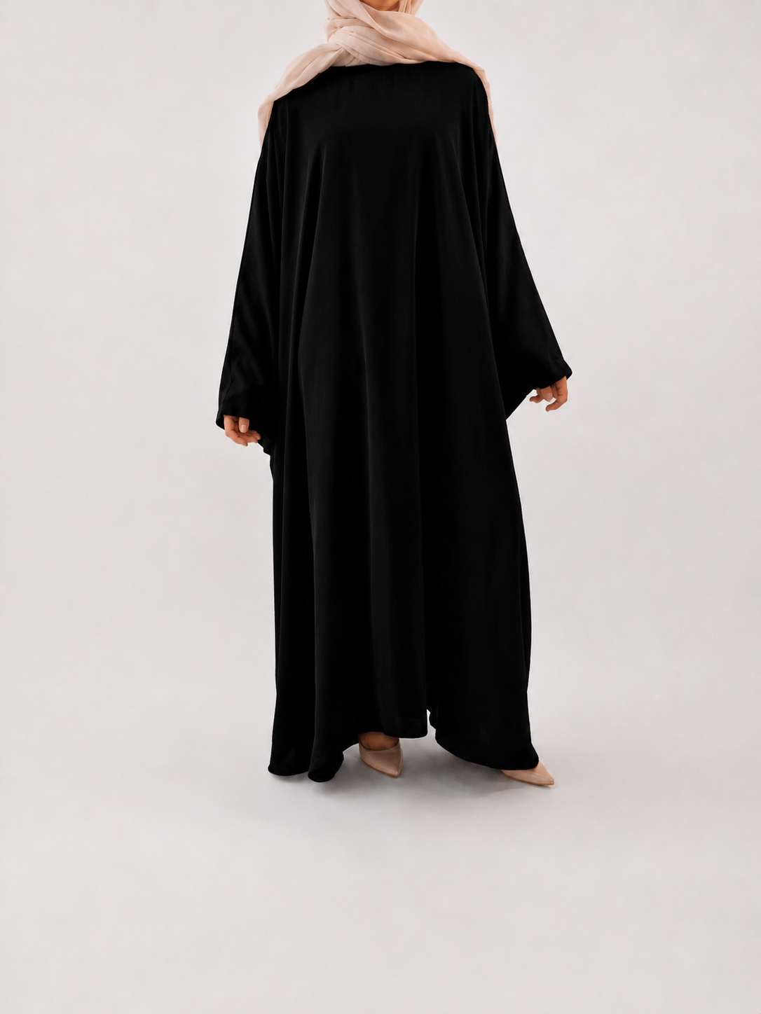 Classic Batwing Abaya in Black