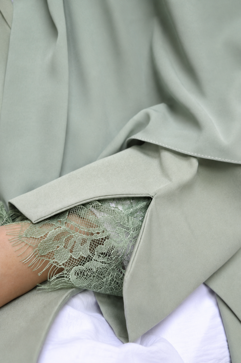 The Layali Lace Abaya