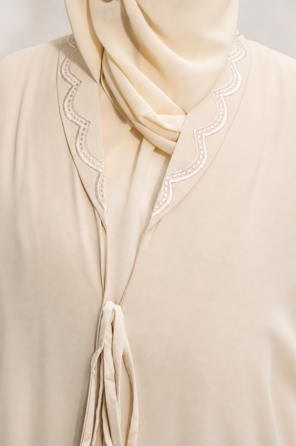 The Ivory Tie abaya