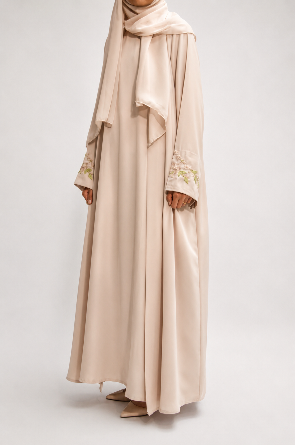 Delilah Abaya