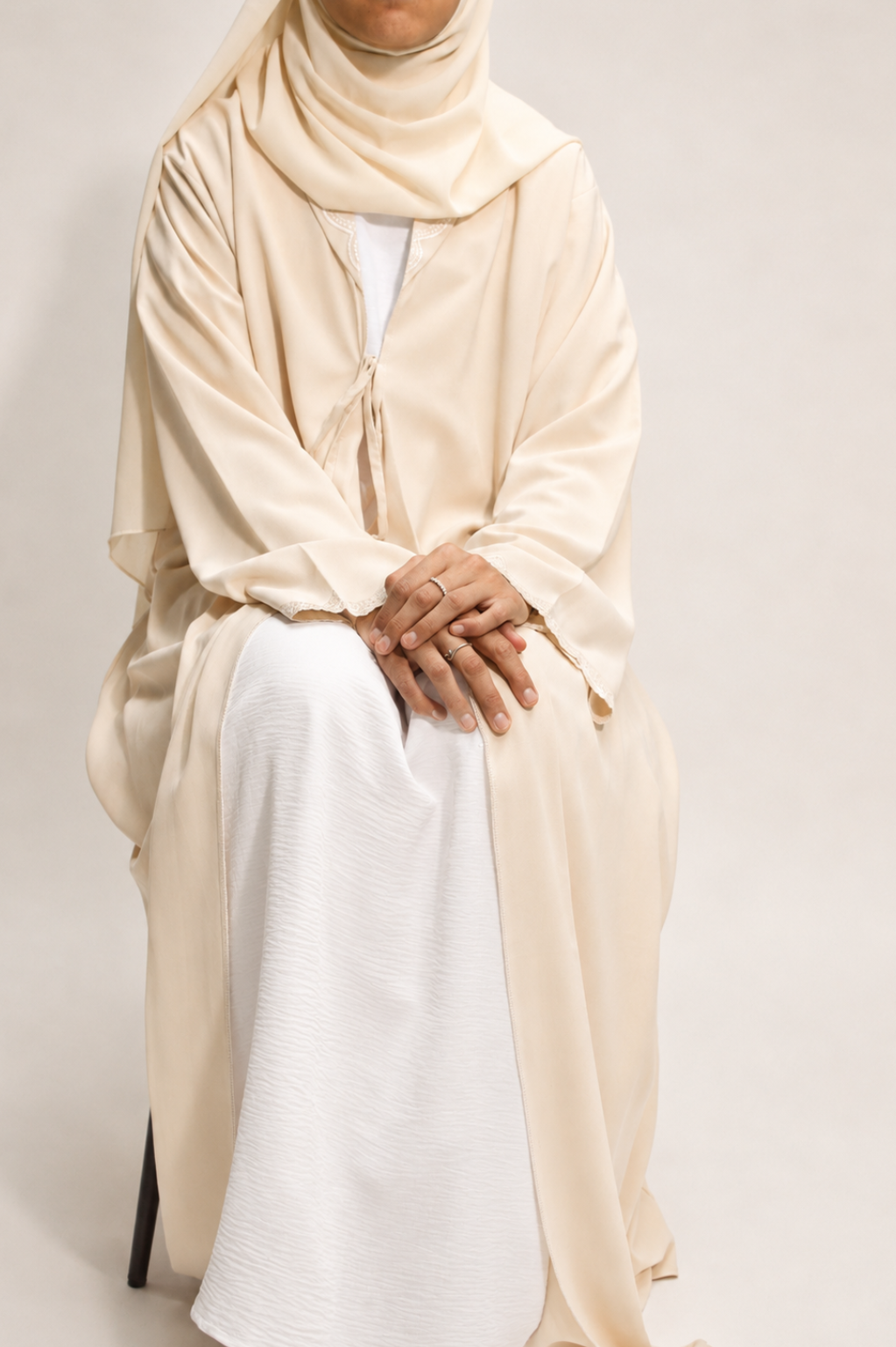 The Ivory Tie abaya