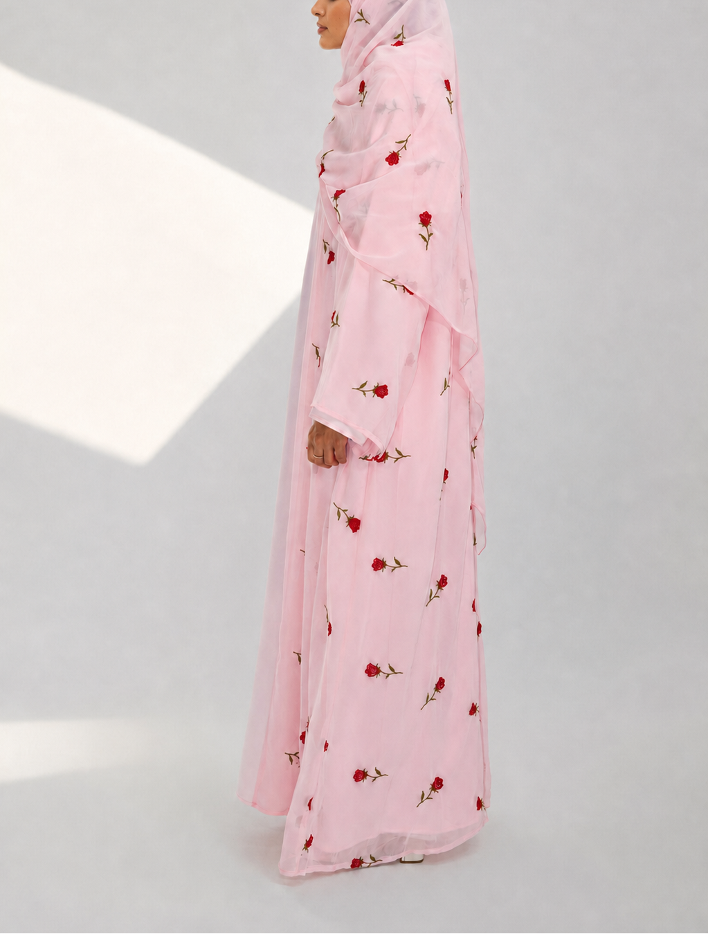 Rose d'Amour Abaya in Pink