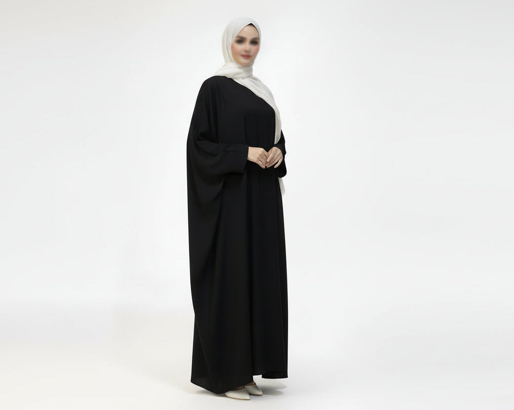 Classic Batwing Abaya in black