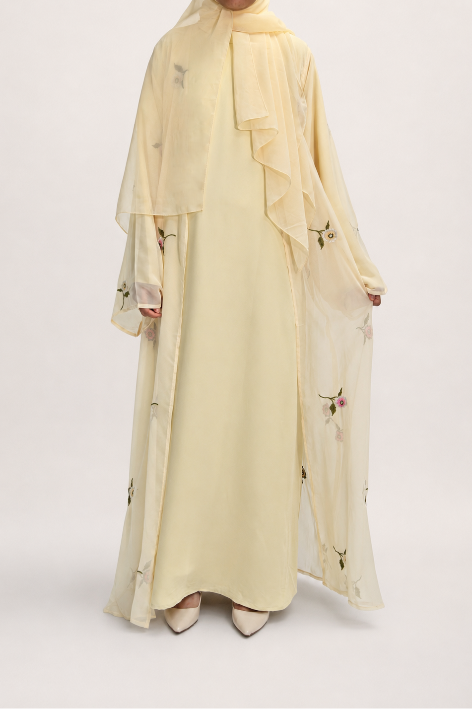 Très belle Abaya in Yellow