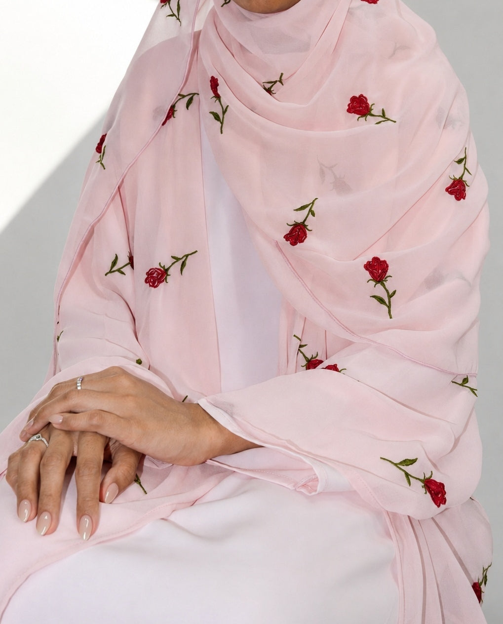 Rose d'Amour Abaya in Pink