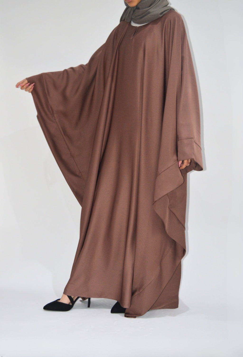Signature Butterfly Abaya in Rose