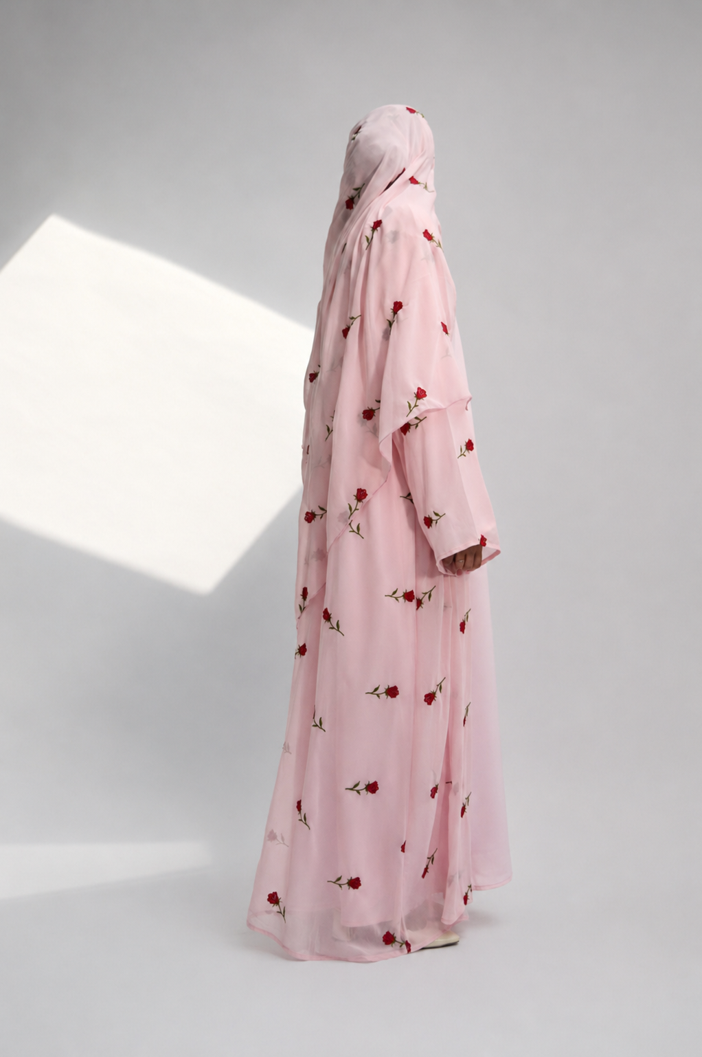 Rose d'Amour Abaya in Pink
