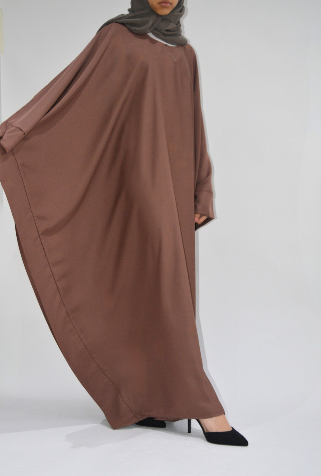 Signature Butterfly Abaya in Rose